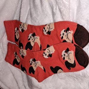 Squirrel womans 6-10 socks/ BUNDLE ONLY 2or more items